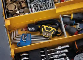 Hodelykt Petzl Aria 2 E070AA00